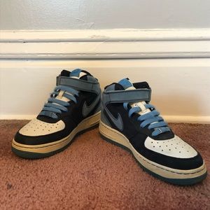 air force tops in blue